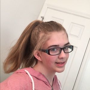 Meet your Posher, Brynn